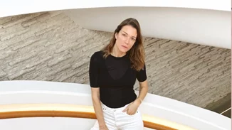 Βίκυ Καγιά | Η δερμάτινη τσάντα της είναι το διαχρονικό fashion item στο οποίο αξίζει να επενδύσεις για να κρατάς μια ζωή