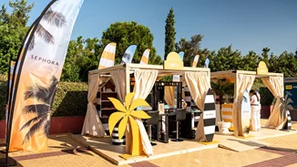 Summer Vibes | Τα πιο εντυπωσιακά pop up stores για τις beauty lovers