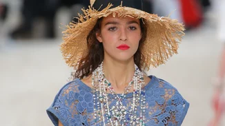 Ο πιο εύκολος τρόπος για να κάνεις layering με τα κοσμήματα σου