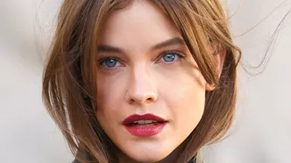 Θες γωνίες μοντέλου; Κάνε αυτές τις "γκριμάτσες" και δες το πρόσωπό σου να μεταμορφώνεται