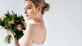 Είσαι νύφη με περιορισμένο budget; Δες πώς μπορείς να κάνεις μόνη σου το πιο κομψό μακιγιάζ για τη μέρα του γάμου σου