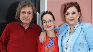 Ελένη Ράντου – Βασίλης Παπακωνσταντίνου | Η οικογενειακή selfie στην Ολλανδία