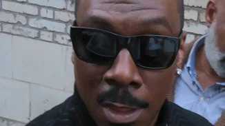 Ο Eddie Murphy σκέφτεται επιστροφή στη stand-up κωμωδία