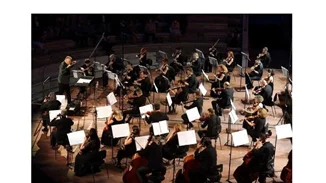 Χριστουγεννιάτικες μελωδίες στο Ωδείο Αθηνών από τη Φιλαρμόνια Ορχήστρα στις 22 Δεκεμβρίου