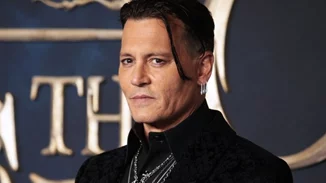 Ο Johnny Depp επιστρέφει στο δικαστήριο | Όσα πρέπει να ξέρεις για τη νέα δίκη στην οποία είναι κατηγορούμενος