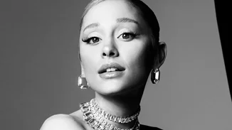 Η Ariana Grande είναι η νέα brand ambassador της Swarovski