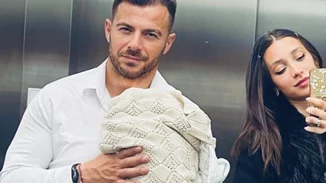 Ο Γιώργος Αγγελόπουλος…σε ρυθμούς μπέμπας | "Δεν τα κάνω όλα, αλλά καλύπτω κενά"