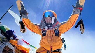 Ο Μάριος Γιαννάκου στην κορυφή του Έβερεστ: "Ευχαριστώ όσους δε με πίστεψαν, μου έμαθαν να μετακινώ βουνά"