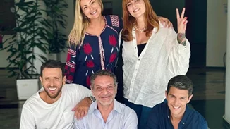 Επανένωση για τους "Weekenders" | Νικόλιζα, Καμπούρη, Μακρίδης και Πανόπουλος σε βραδινή έξοδο 3 μήνες μετά το τέλος της εκπομπής