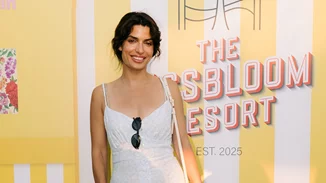 Η Τόνια Σωτηροπούλου με το πιο αέρινο φόρεμα από την Pink Woman | Κοστίζει 20 ευρώ