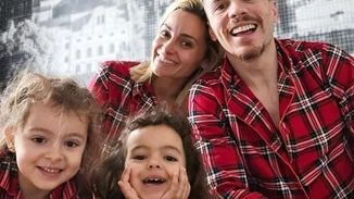 Η απόλυτη ταύτιση με τη Βασιλική Μιλλούση – Το βίντεο με όσα κάνει μόλις φεύγουν οι μικρές για σχολείο