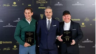 Χρυσοί Σκούφοι 2024 από το Αθηνόραμα | Αυτά είναι τα καλύτερα εστιατόρια της Ελλάδας