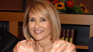 Βαρύ πένθος για τη Μάρα Ζαχαρέα | Έφυγε από τη ζωή ο πατέρας της, Αιμίλιος Ζαχαρέας