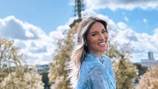 Glazed toes | Τα γυαλιστερά νύχια στο πεντικιούρ είναι τάση φέτος - έδειξαν υπέροχα και στην Αθηνά Οικονομάκου