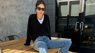 Η Σοφία Καρβέλα προτείνει 3 τρόπους για να εντάξεις το fashion tip της σεζόν στις εμφανίσεις σου