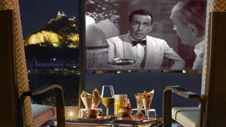 Θερινό σινεμά με classic movies και φόντο τον Λυκαβηττό