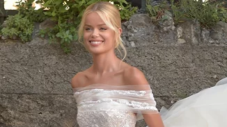 15 ονειρικά νυφικά χτενίσματα που θα κάνουν τη μέρα του γάμου σου ακόμα πιο ξεχωριστή