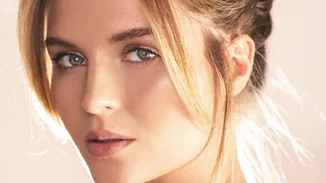 Curtain Bangs | Όλες οι λεπτομέρειες για το πιο hot hair trend του 2021