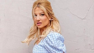 Η Φαίη Σκορδά έκανε το εμβόλιο κατά του κορονοϊού