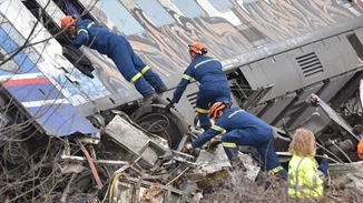 Τέμπη | "Ούτε έπινε, ούτε γλένταγε, ήταν στη θέση του" - Μαραθώνια απολογία του σταθμάρχη πριν την προφυλάκιση