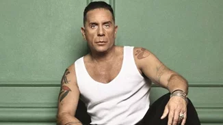 Γιώργος Μαζωνάκης | Η ανανεωμένη εμφάνιση μετά τη νοσηλεία σε ψυχιατρική κλινική