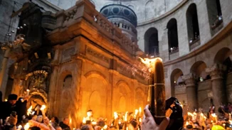 Στις 19:30 στο "Ελ. Βενιζέλος" το Άγιο Φως - Πώς θα φτάσει σε κάθε γωνιά της Ελλάδας