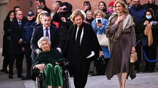 Βασίλισσα Σοφία | Όταν η αδελφή της, Ειρήνη ήταν παράνυμφος στον γάμο της με τον Χουάν Κάρλος