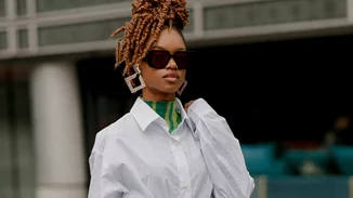 Δέκα πουκάμισα από τη Zara που ταιριάζουν τέλεια με τζιν παντελόνι