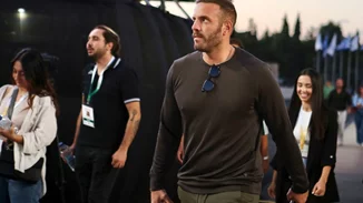 Με νέα συνοδό ο Νίκος Παππάς λίγους μήνες μετά τον χωρισμό του από τη Βάλια Χατζηθεοδώρου