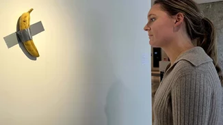 Η μπανάνα που δημοπρατήθηκε για 6,24 εκατ. δολάρια - ή αλλιώς πώς να γίνετε εκατομμυριούχος