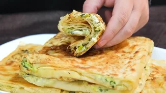 Κολοκυθόπιτες στο τηγάνι | Οι φανταστικά νόστιμες τηγανίτες με κολοκυθάκι που ξετρελαίνουν όποιον τις δοκιμάζει