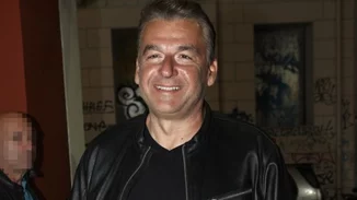 Ο Γιώργος Λιάγκας στη...συνοδηγό του | "Μου κάνει μούτρα"