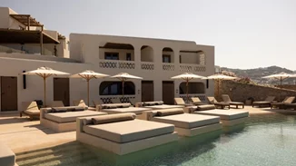 Ο όμιλος Domes Resorts ανοίγει το καινούργιο ξενοδοχείο του στην Μύκονο