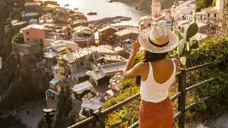 Οι 7 ταξιδιωτικές τάσεις που θα διαμορφώσουν το 2025