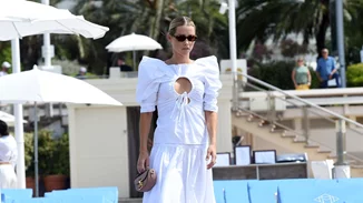 Τα H&M φορέματα που θα σε κάνουν να νιώθεις πως είσαι σε διακοπές ακόμα και στην πόλη