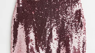 H ιδανική μίνι φούστα για glam και sexy εμφανίσεις