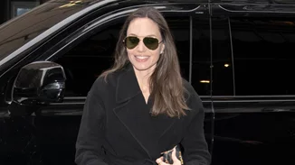 Angelina Jolie | Τα βίντεο από την άφιξη της στον Πύργο Ηλείας για την ταινία "Μαρία"