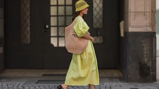 Τα 3 κροσέ φορέματα από την Tezenis που πρέπει να μπουν στη βαλίτσα των διακοπών σου | Θα τα βρεις σε έκπτωση