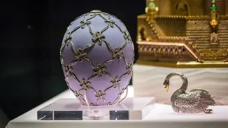 Το Χειμερινό Αυγό Faberge πωλήθηκε σε δημοπρασία στην τιμή ρεκόρ των 26 εκ. ευρώ