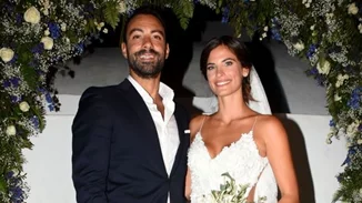 Naked Cake | H μεγάλη foodie τάση που είδαμε στον γάμο της Χριστίνας Μπόμπα