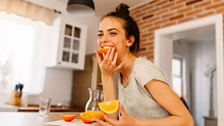 Σαν να μην τρως τίποτα | 10 φαγητά που έχουν σχεδόν 0 θερμίδες