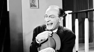 Ντίνος Ηλιόπουλος: Η άγνωστη ζωή του μεγάλου αστέρα του ελληνικού κινηματογράφου