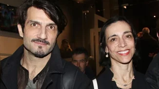 Η γυμνή Έλενα Τοπαλίδου συγκλονίζει | "Έτσι γεννήθηκα"