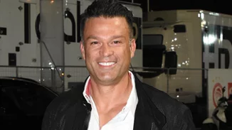 Κώστας Σόμμερ | Το συγκινητικό "αντίο" του παρουσιαστή του "Survival Secret" στον Τάσο Μπερδέση