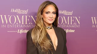 Jennifer Lopez | Το αγενές στιγμιότυπο στο κόκκινο χαλί που έγινε viral