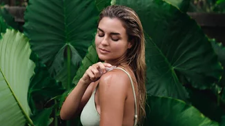 4 αφρόλουτρα με ουδέτερο pH που θα κάνουν restart στην επιδερμίδα σου μετά τις διακοπές