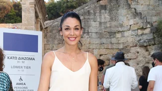 Ιωάννα Τριανταφυλλίδου | Δημιούργησε το τέλειο καλοκαιρινό λουκ με την πιο ανατρεπτική παντελόνα