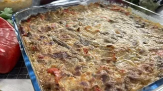 Η πιο εύκολη μελιτζανόπιτα με πιπεριές - χωρίς φύλλο