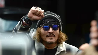 "Nομίζω ότι είπες αρκετά μέσα σε ένα βράδυ" | O Johnny Depp μιλά για την Amber Heard στα νέα του τραγούδια