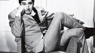 Γιώργος Κωνσταντίνου | "Μου ανακοίνωσαν τον θάνατο της μητέρας μου κι εγώ βγήκα στο θέατρο να παίξω"